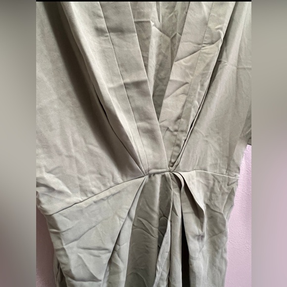 CUPSHE Short Dolman Sleeve Dress V Neck Swim Cover Sage Green Size Large - Picture 5 of 7